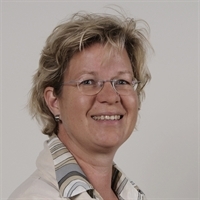 Dr. Monique de Nijs